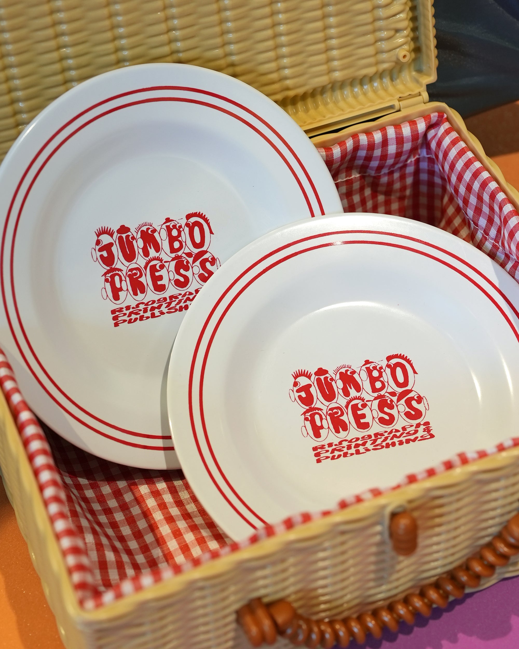 Jumbo Plates